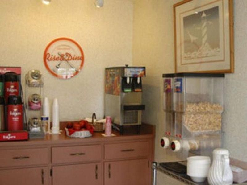 Howard Johnson By Wyndham Vero Beach/I-95 Esterno foto